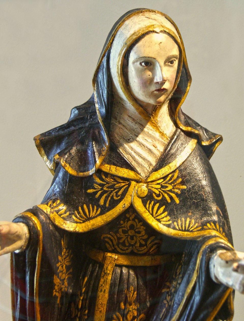 Vyřezávaná socha Panny Marie, Portugalsko cca 1462 (malované dřevo) od Portuguese School