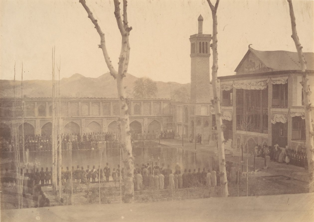 [Palác šáha, vzdávající úctu ShahFete de Salam, Teherán, Írán [totéž..., 40.–60. léta 19. století. od Possibly by Luigi Pesce.