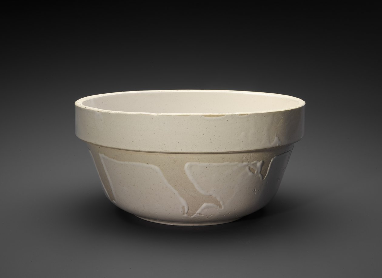 Mísa, c. 1888-1915 (bristol glazovaná kamenina) od Pottery Star