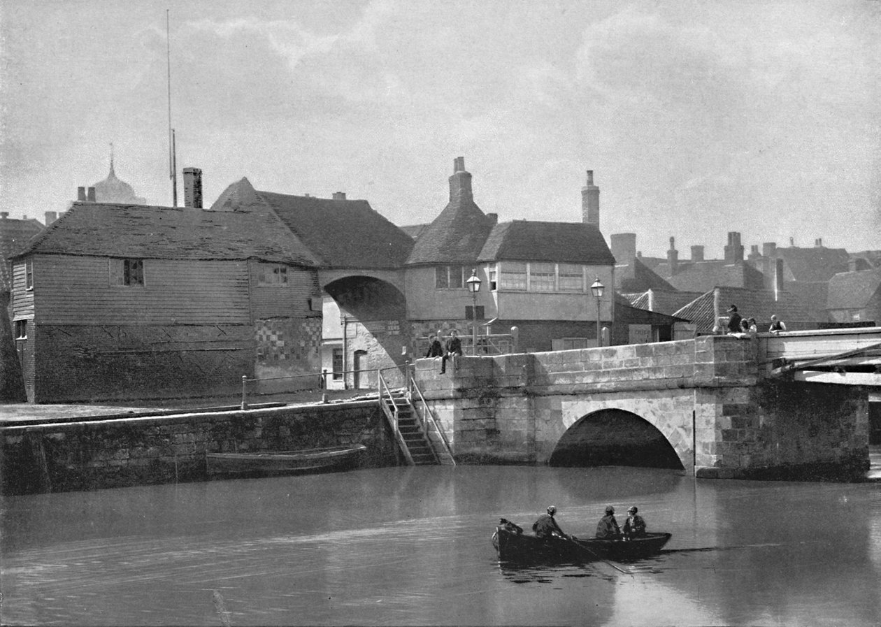 Sandwich: The Old Bridge and Barbican, c1896 od Poulton and Co
