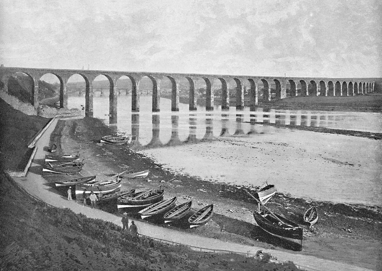 The Bridges, Berwick-Upon-Tweed, c1896 od Poulton and Co