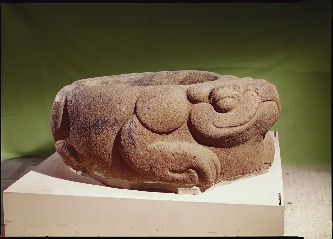Nabízí plavidlo v podobě obří ropuchy, mayské, z Kaminaljuyu, 250-600 (sopečná láva) od Pre Columbian
