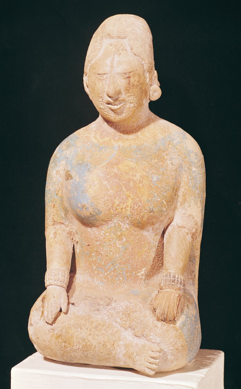 Socha sedící ženy ze hřbitova na ostrově Jaina, stát Campeche, 7.-10. století (polychromovaný kámen) od Pre Columbian