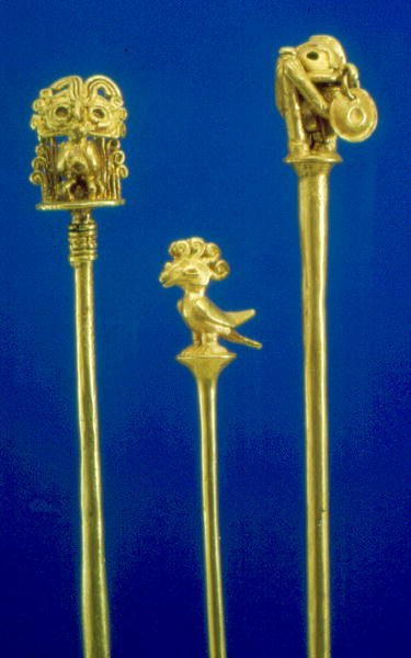 Early Calima lime dippers (lité zlato) od Pre Columbian Pre Columbian
