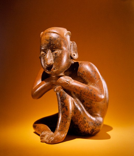 Sedící postava, Colima Culture (keramika) od Pre Columbian Pre Columbian