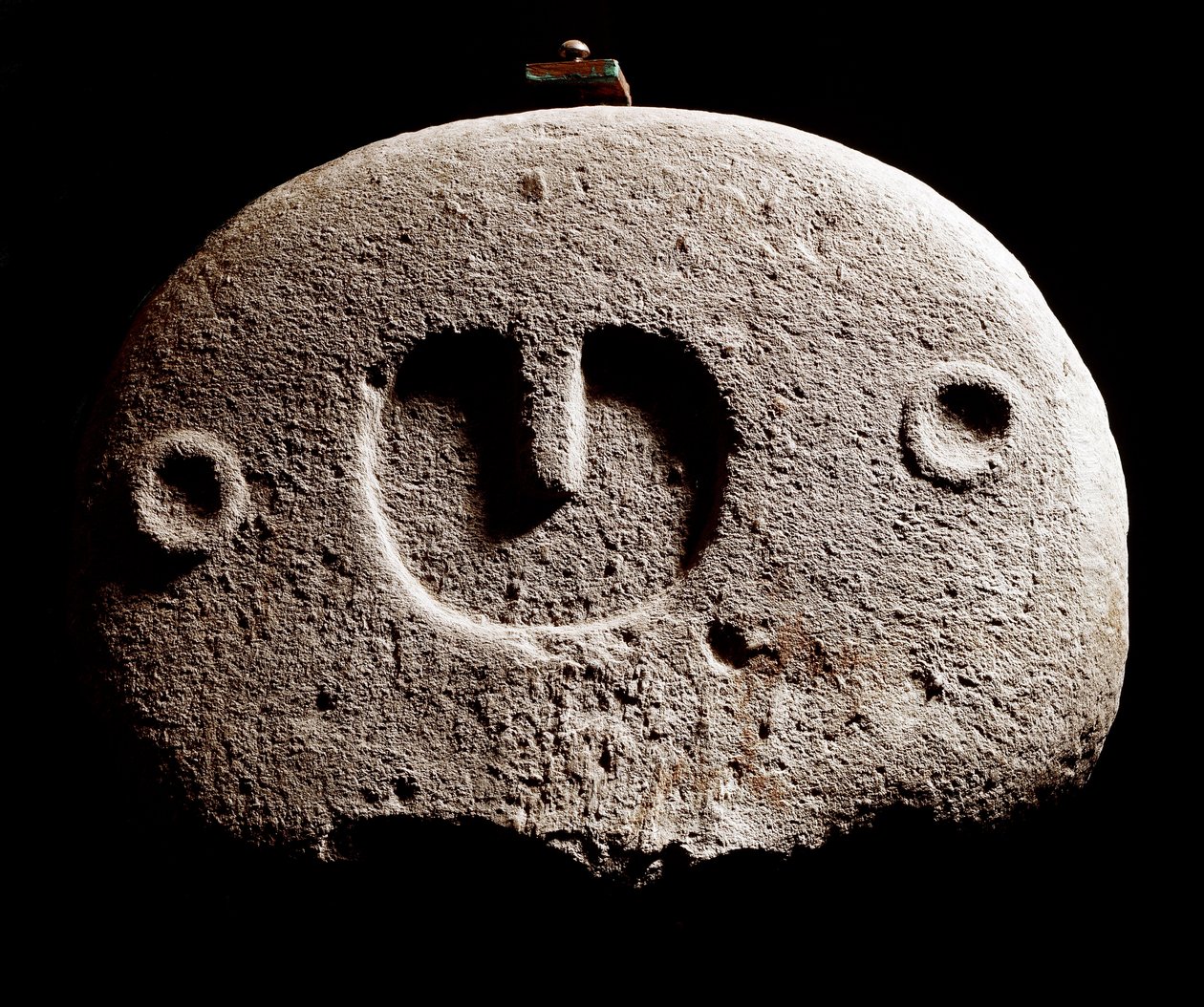 Prehistorické umění: Socha z doby železné z lokality Lunigiana poblíž La Spezia, Itálie. 1100-800 před naším letopočtem. La Spezia, Městské muzeum civilizace Lunigiana od Prehistoric Prehistoric