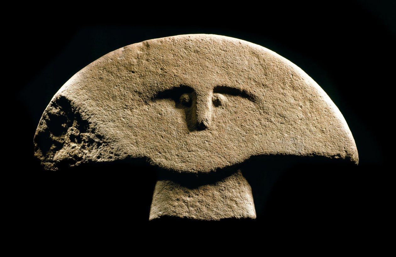 Pravěké umění: postavy vyřezávané v době železné. 1100-800 před naším letopočtem. La Spezia, Městské muzeum civilizace Lunigiana od Prehistoric Prehistoric