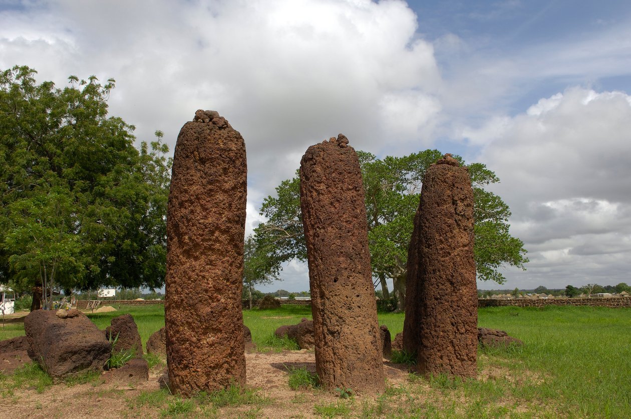 Pravěk: Megalitický kruh kamenů z Wassu, Gambie (foto) od Prehistoric Prehistoric