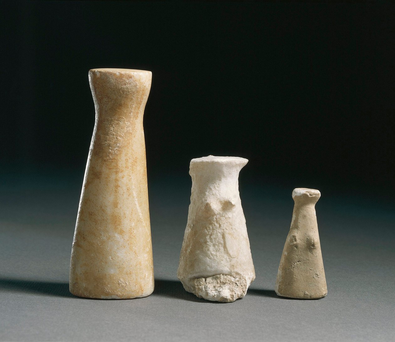 Pravěk: ženské idoly z lokality Los Millares (Almeria). Španělsko Madrid, Národní archeologické muzeum od Prehistoric Prehistoric