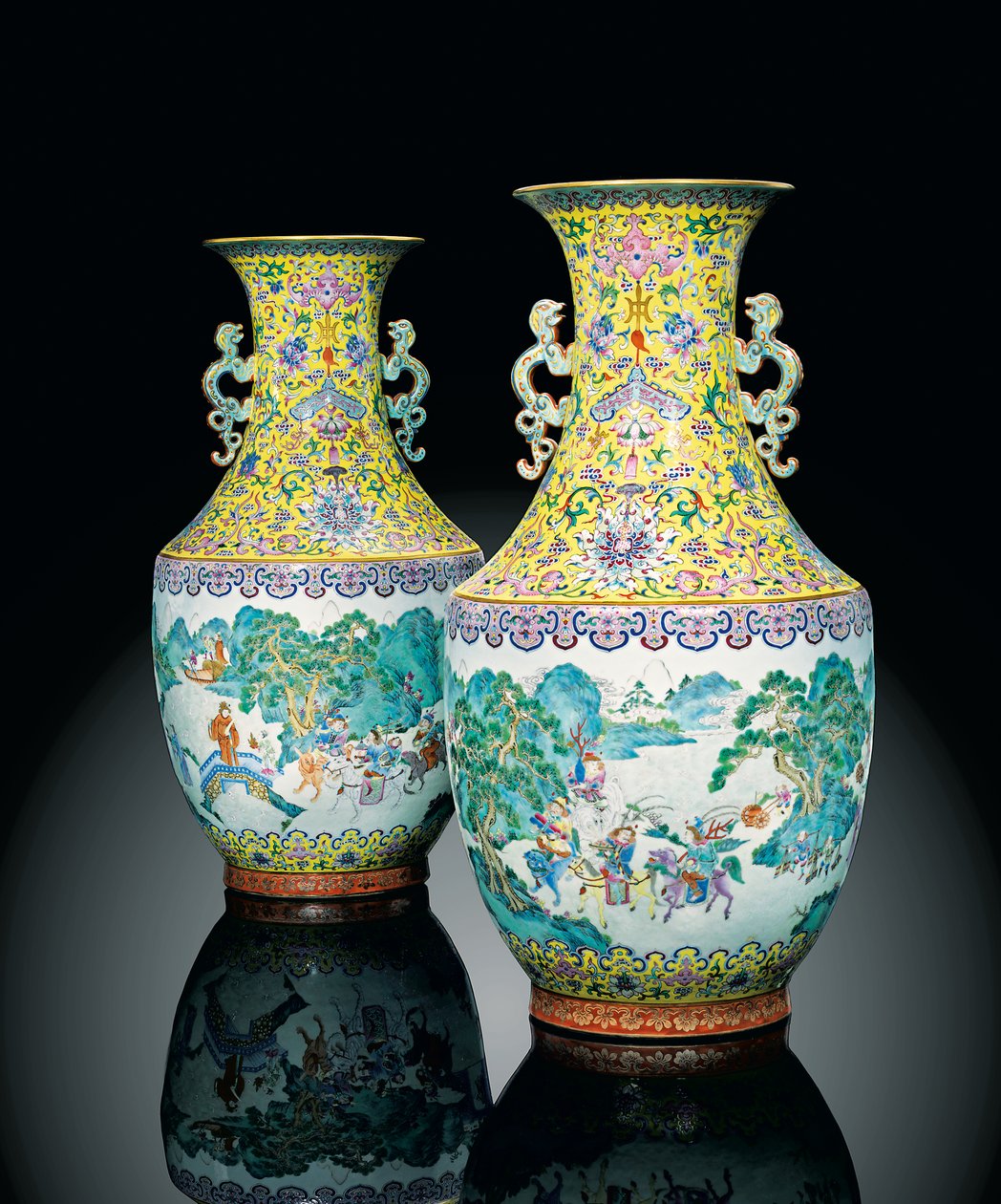 Pár váz Imperial Famille Rose (keramické) od Qing Dynasty   Jiaqing Period Chinese School