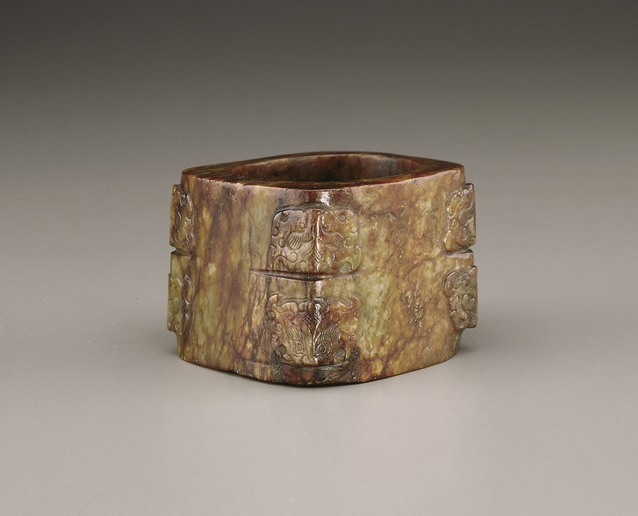 Cong (jade) od Qing Dynasty Chinese School