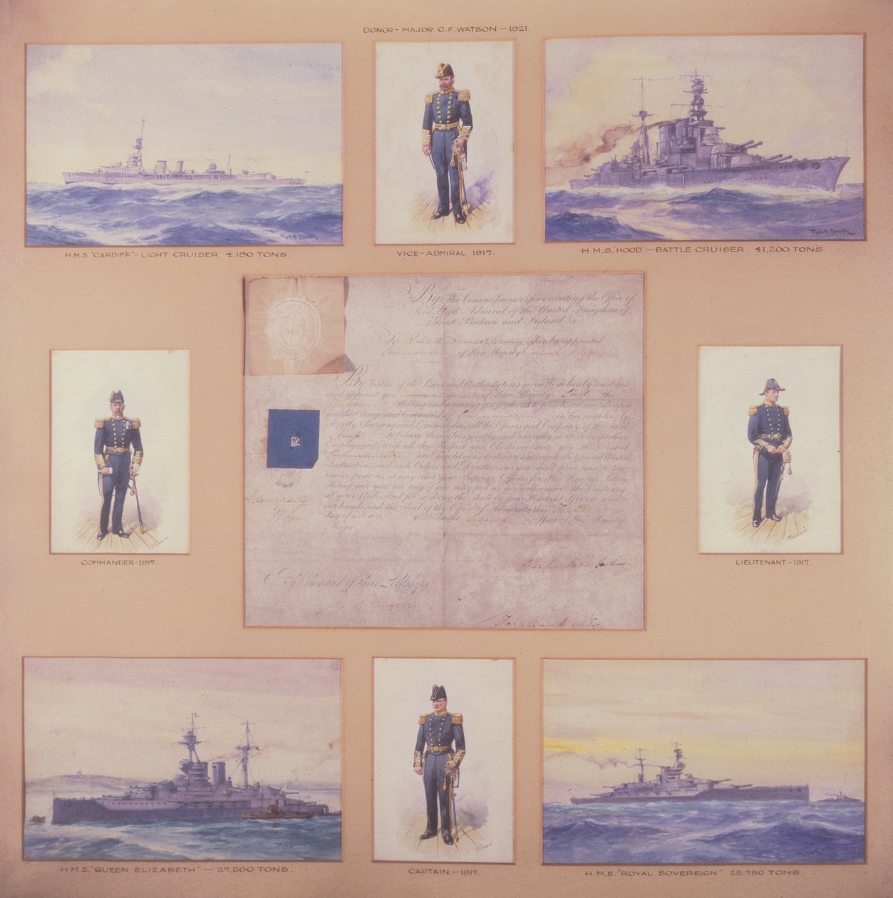 H.M.S. Cardiff, H.M.S. Hood, H.M.S. Královna Alžběta, H.M.S. Královský panovník a důstojníci v námořních uniformách od R. and Smith Simkin
