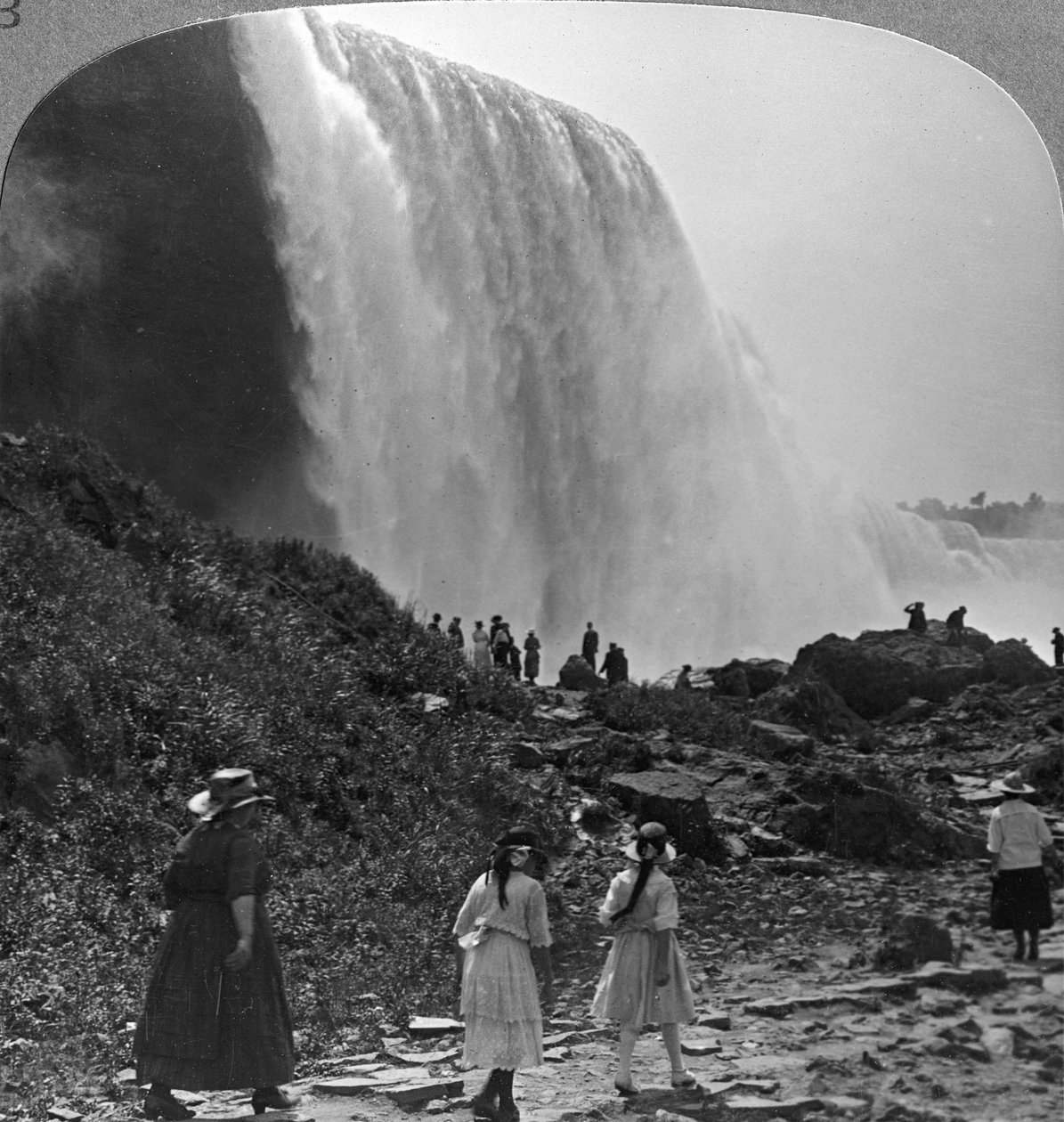 American Falls, Niagara Falls, New York, USA. od Realistic Travels Publishers
