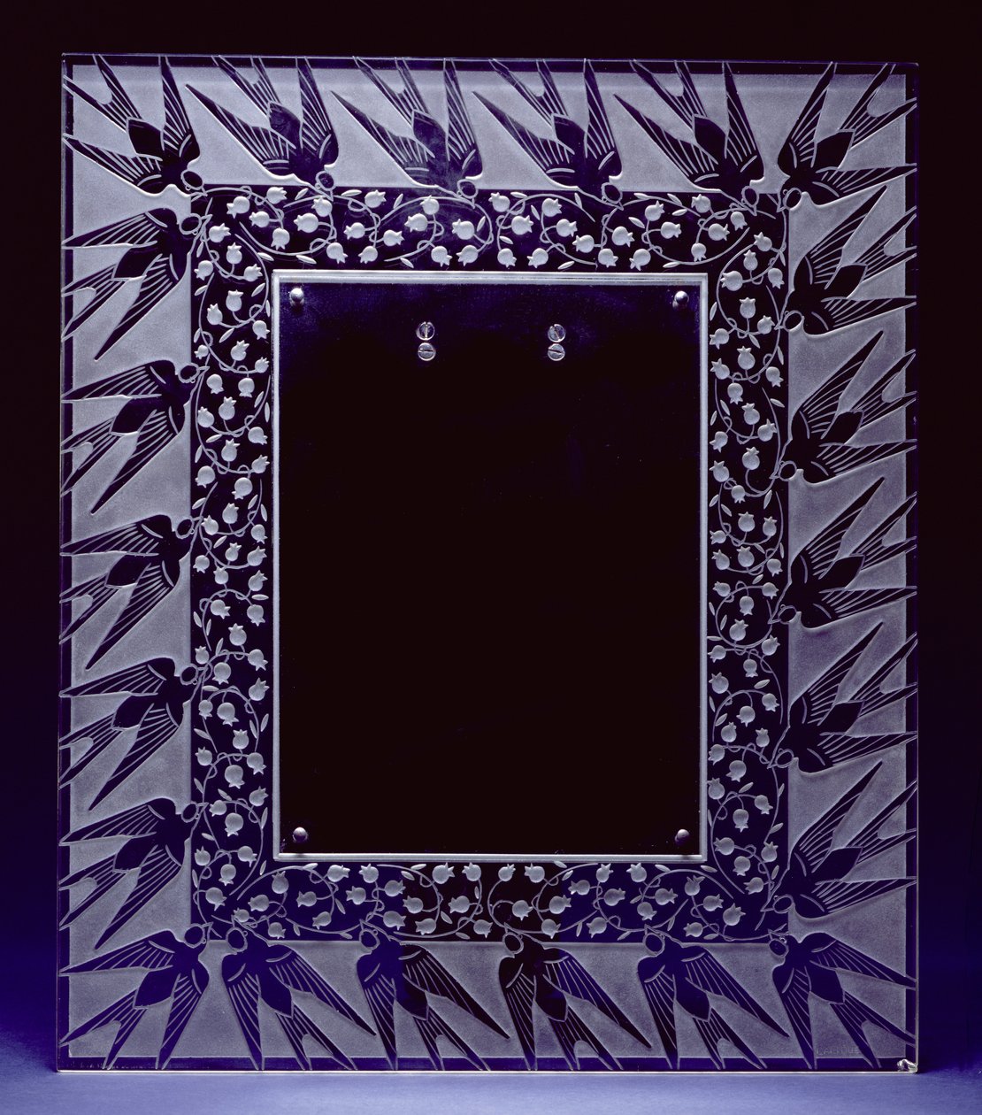 Zrcadlový rám Muguet et Hirondeues (sklo) od Rene Jules Lalique