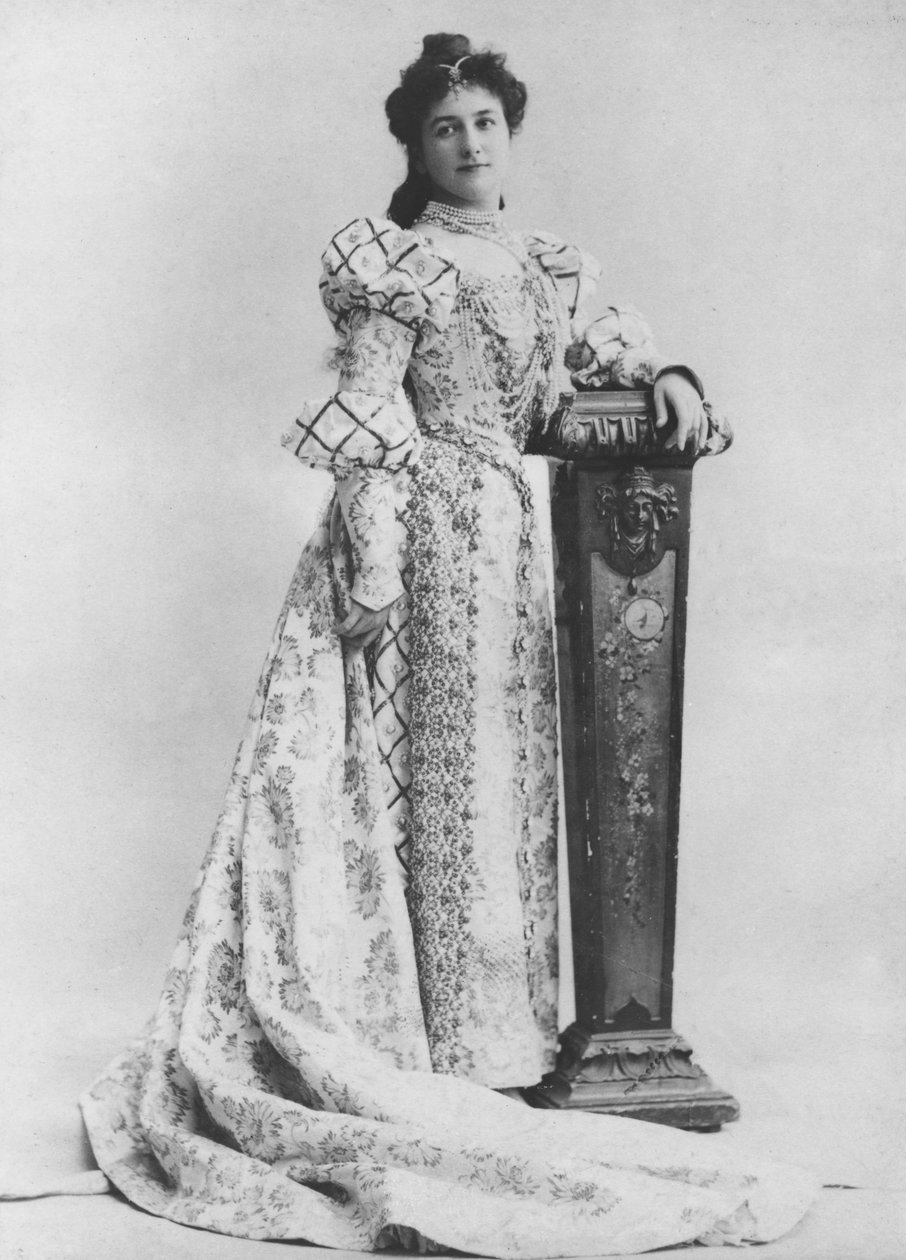 Portrét Sigrid Arnoldsonové od Reutlinger Studio