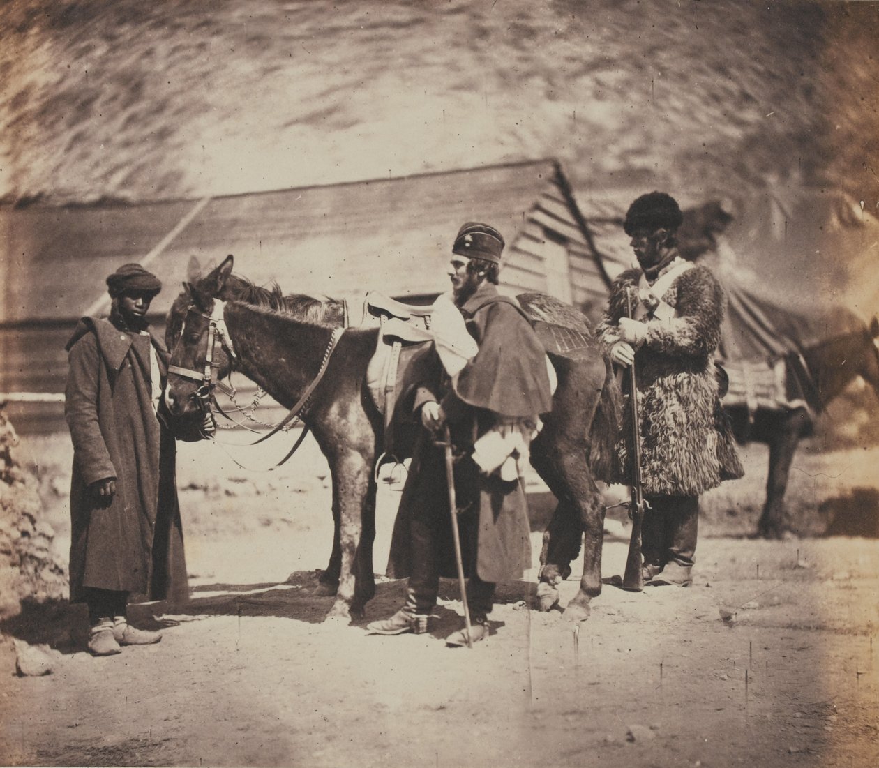 Kapitán Burnaby, granátnická garda a núbijský sluha od Roger Fenton