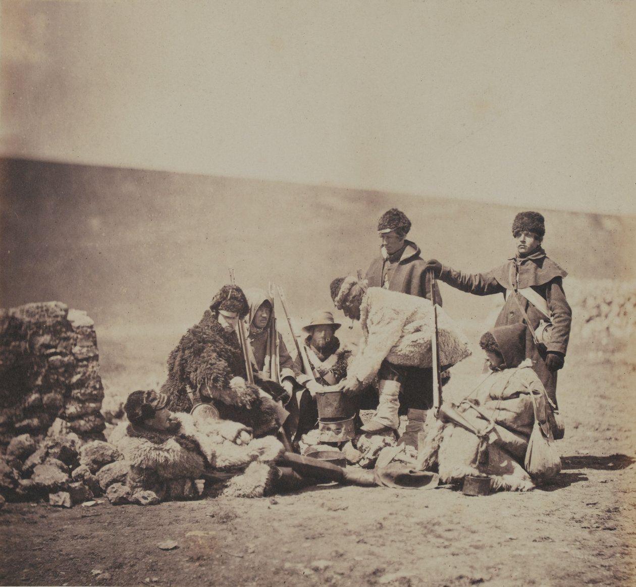 Skupina 47. pěšího pluku (Lancashire) z alba 52 fotografií spojených s krymskou válkou, 1855 od Roger Fenton