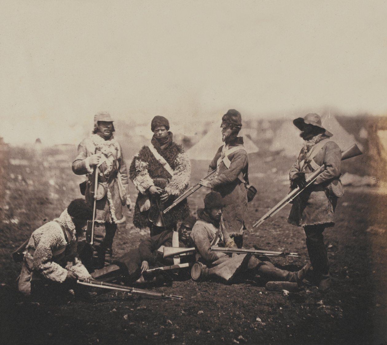 Muži 68. pěšího (Durhamského) pluku (lehké pěchoty) v zimních šatech, z alba 52 fotografií spojených s krymskou válkou od Roger Fenton
