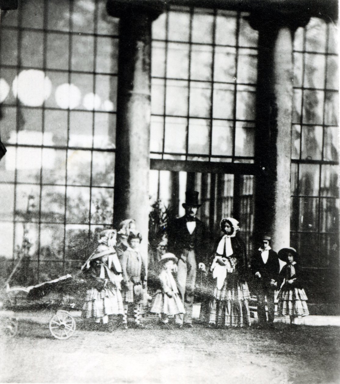 Královna Viktorie a princ Albert se svými dětmi od Roger Fenton
