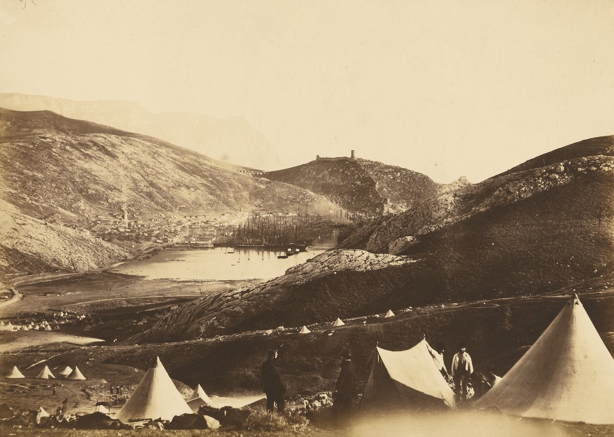 Balaklava z Guards Hill od Roger Fenton