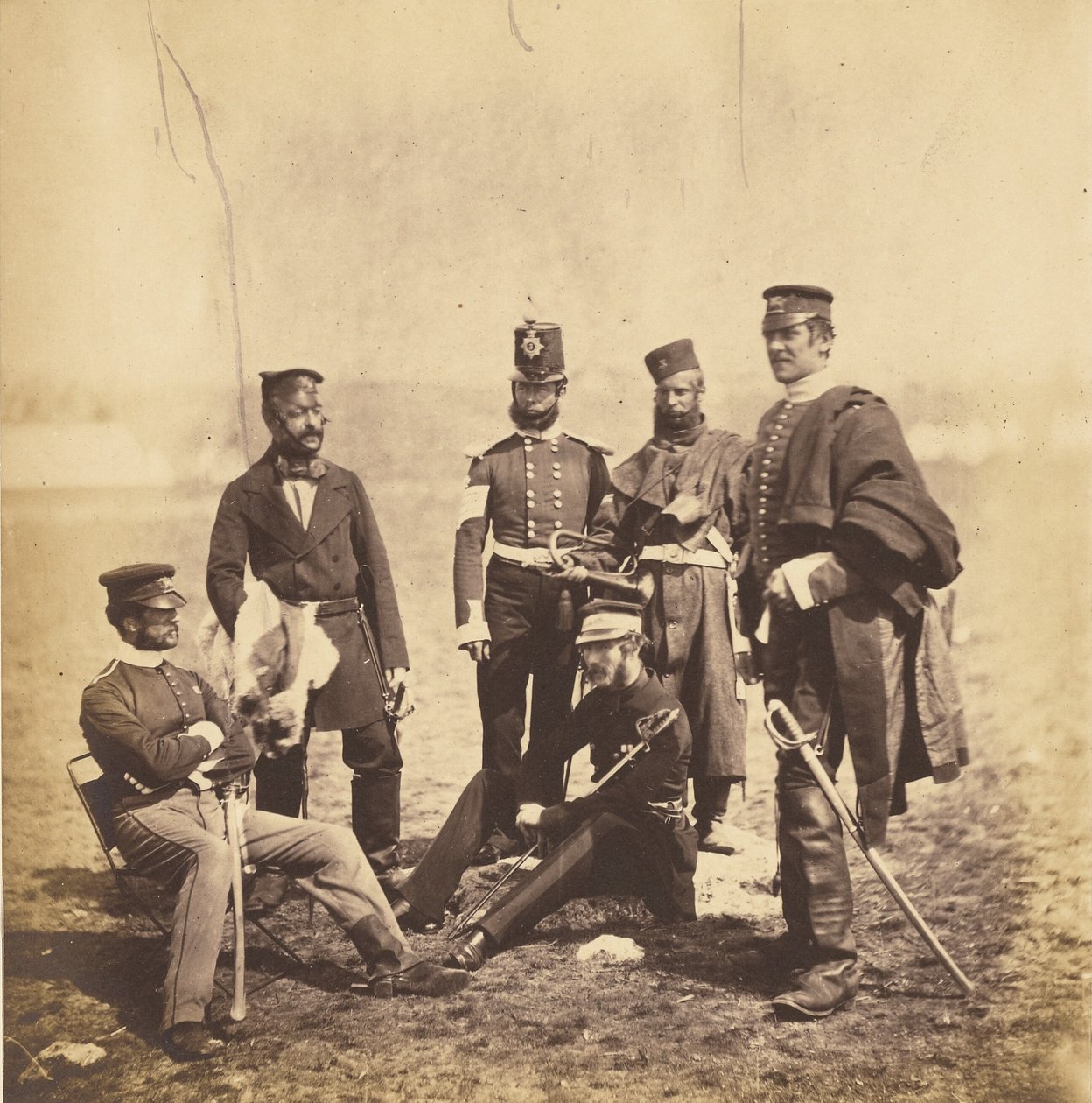 Brigádní generál Van Straubenzee a důstojníci Buffs od Roger Fenton