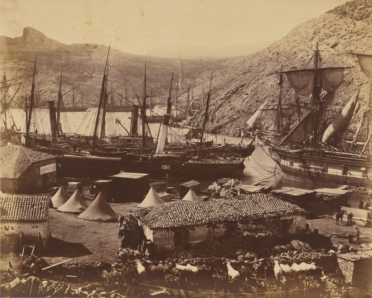Kozácká zátoka, Balaklava od Roger Fenton