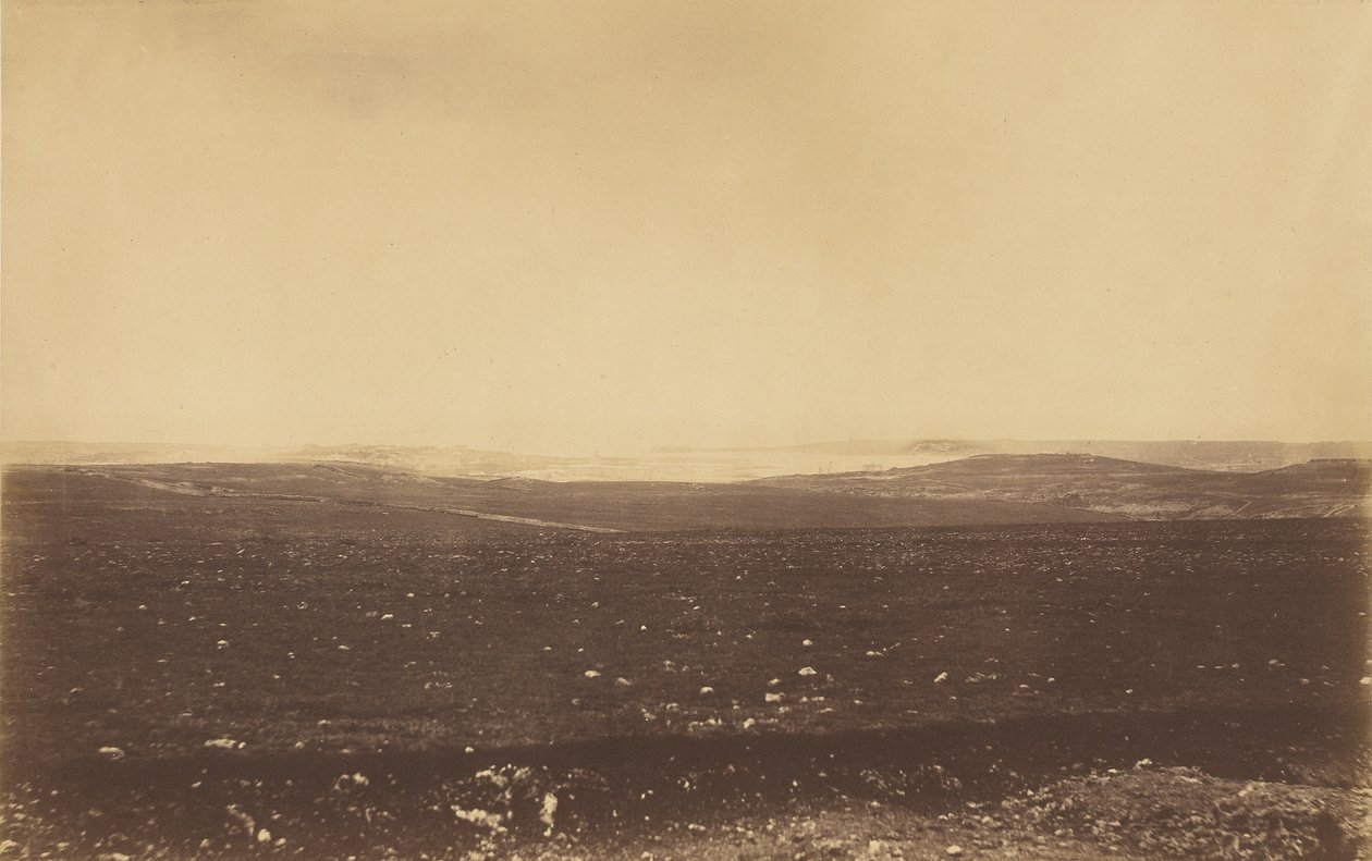 Dálkový pohled na Sevastopol s linií Gordonovy baterie. od Roger Fenton