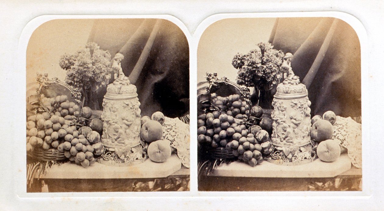 Slonovinový korbel a ovoce od Roger Fenton