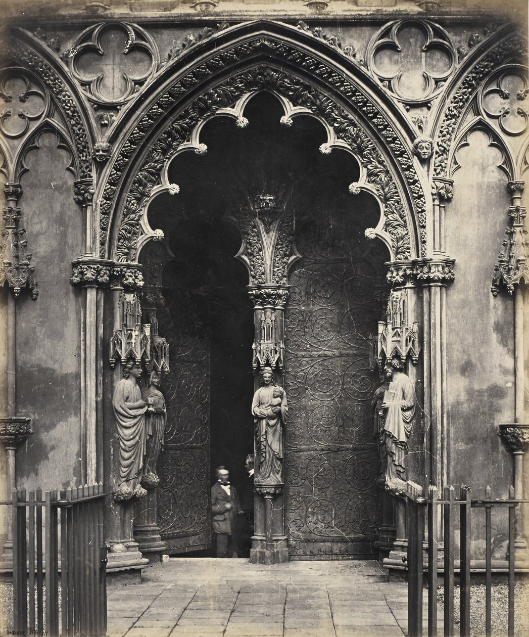 Katedrála Lichfield, Central Doorway, West Porch od Roger Fenton