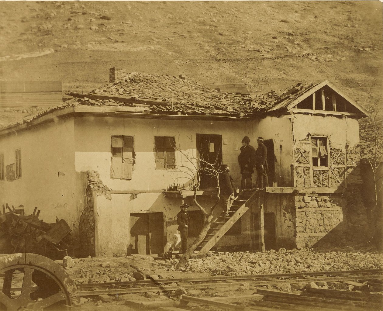 Stará pošta, Balaklava. od Roger Fenton