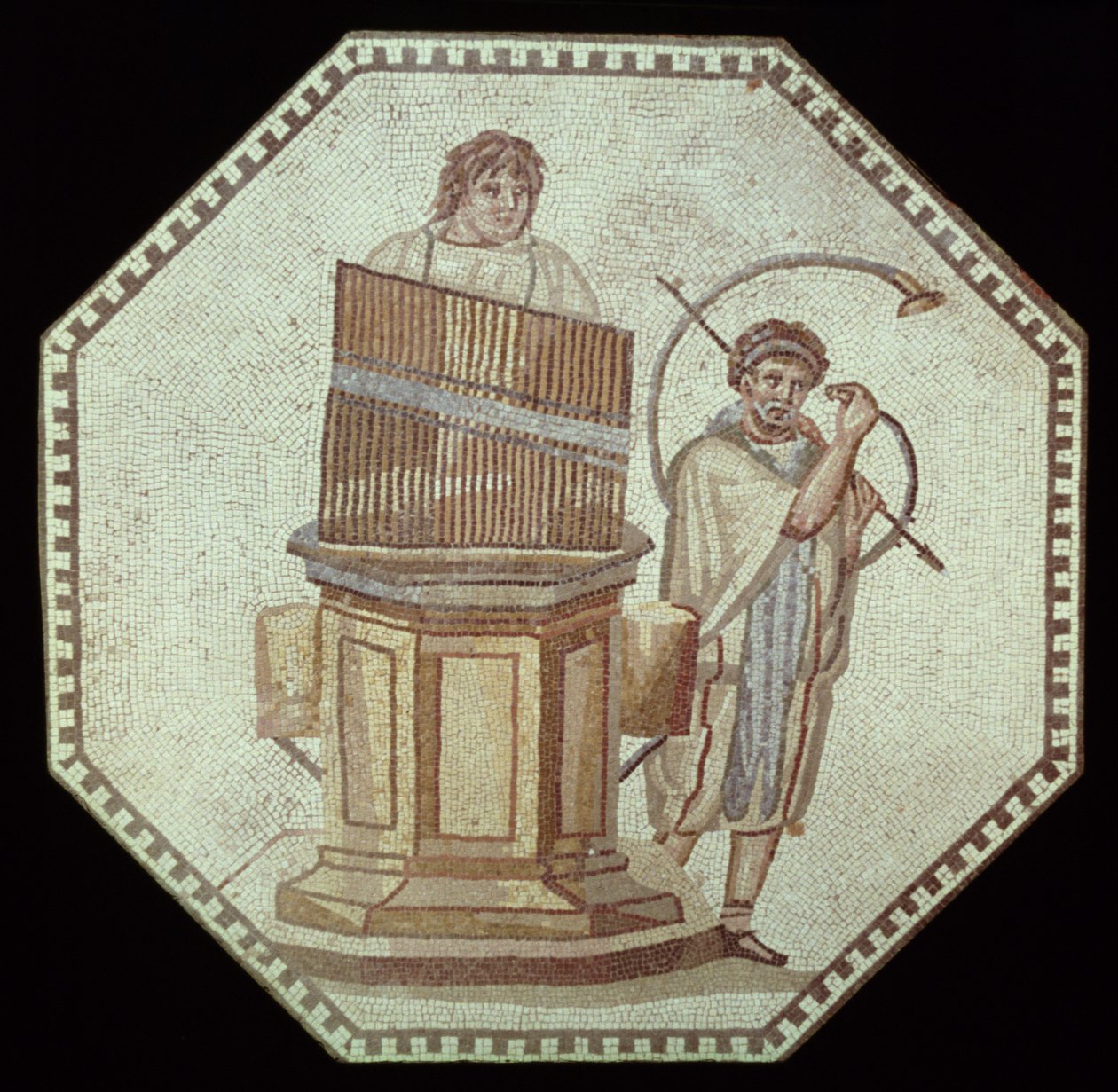 Varhaník a hráč na lesní roh se baví na zápase gladiátorů (mozaika) od Roman