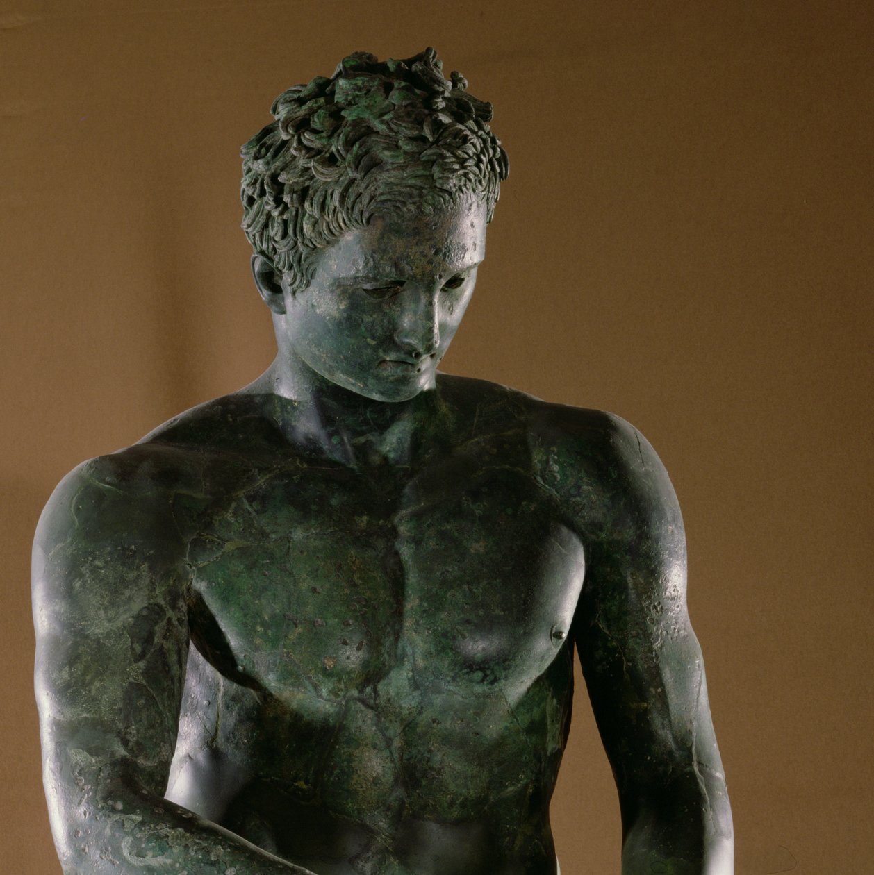 Atlet (kopie řeckého originálu ze 4. století před naším letopočtem) (bronz) (detail) od Roman