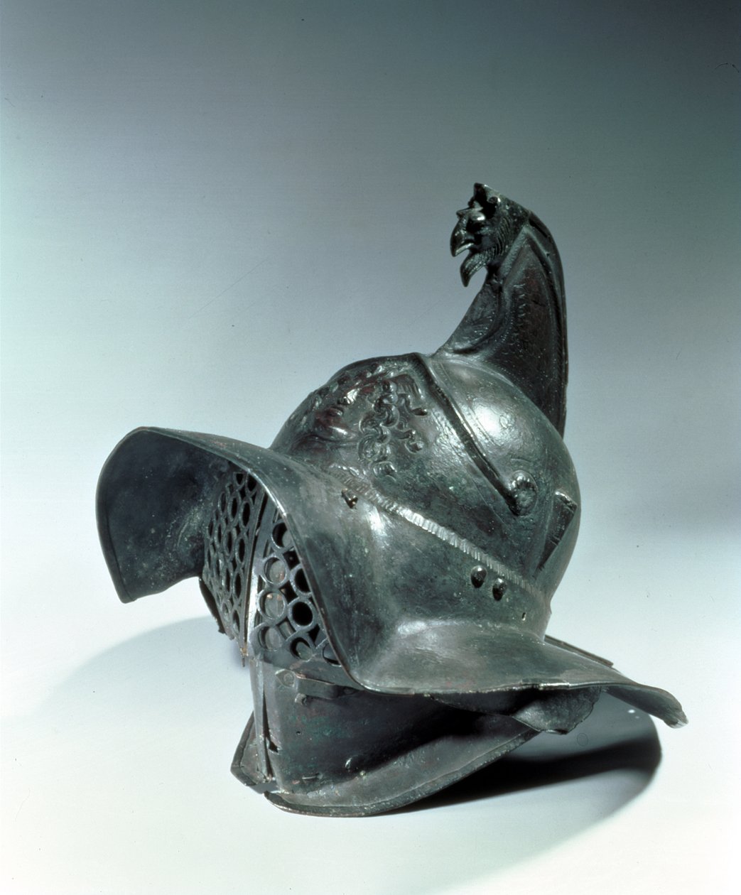 Bronzová helma thráckého gladiátora, římská, 1. století našeho letopočtu (bronzová) od Roman