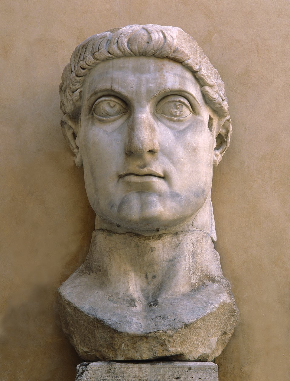 Kolosální hlava Konstantina Velikého (mramor) od Roman
