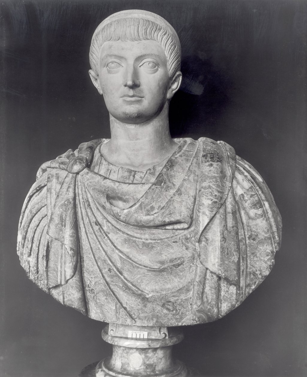 Constantine I (asi 274-337) asi 350 našeho letopočtu (mramor) od Roman
