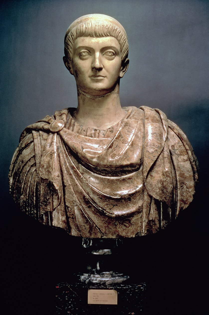 Constantine I (asi 274-337) asi 350 našeho letopočtu (mramor) od Roman