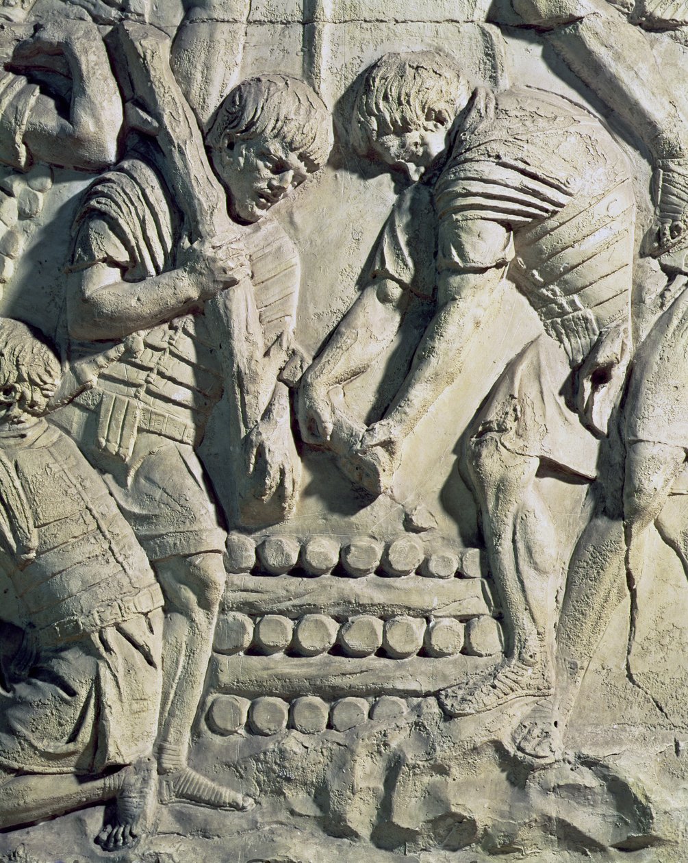Stavba opevnění během tažení proti Sarmatům, detail z odlitku Trajanova sloupu (omítka) od Roman