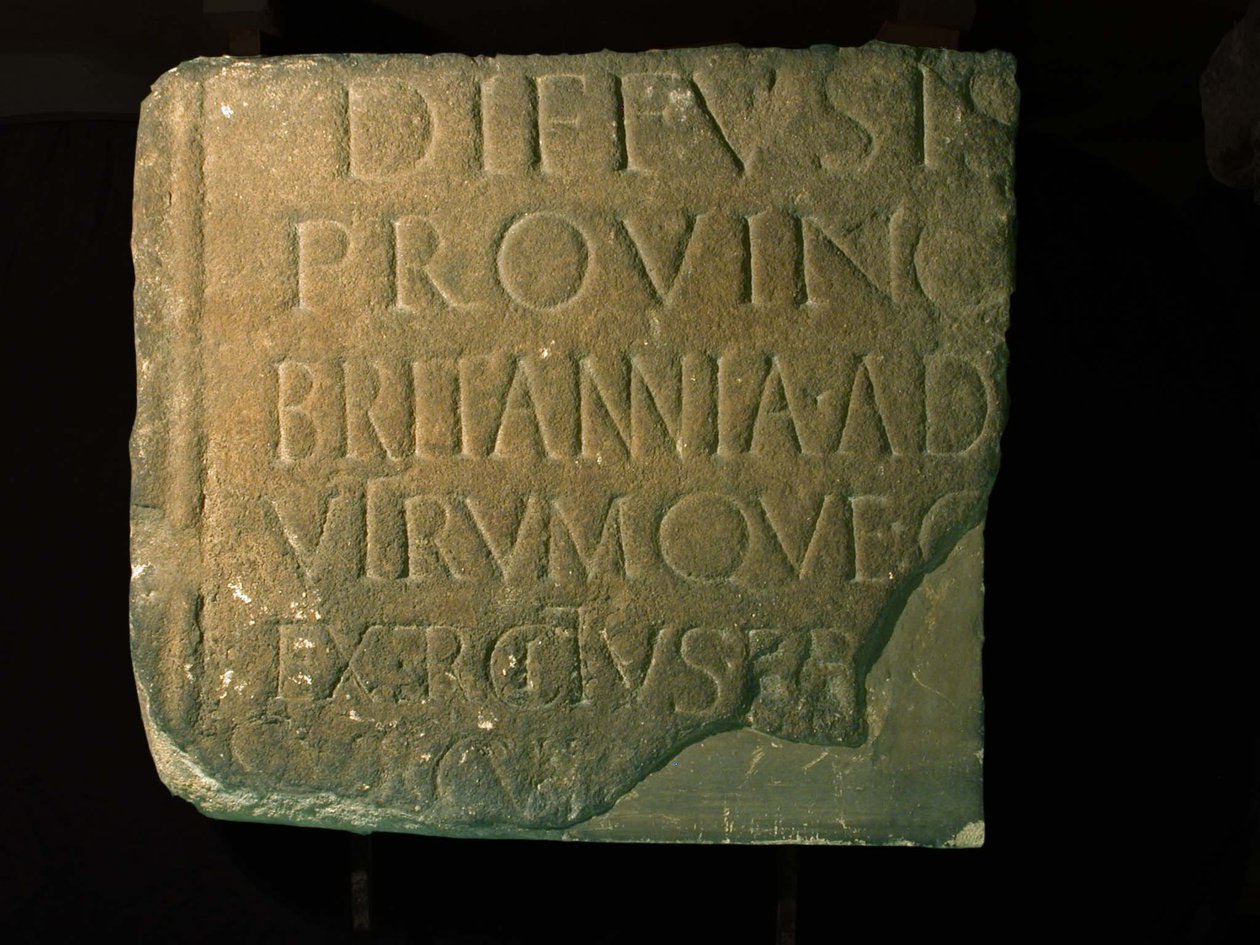 Fragment římské desky od Roman