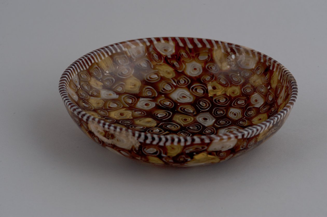 Millefiori miska (sklo) od Roman
