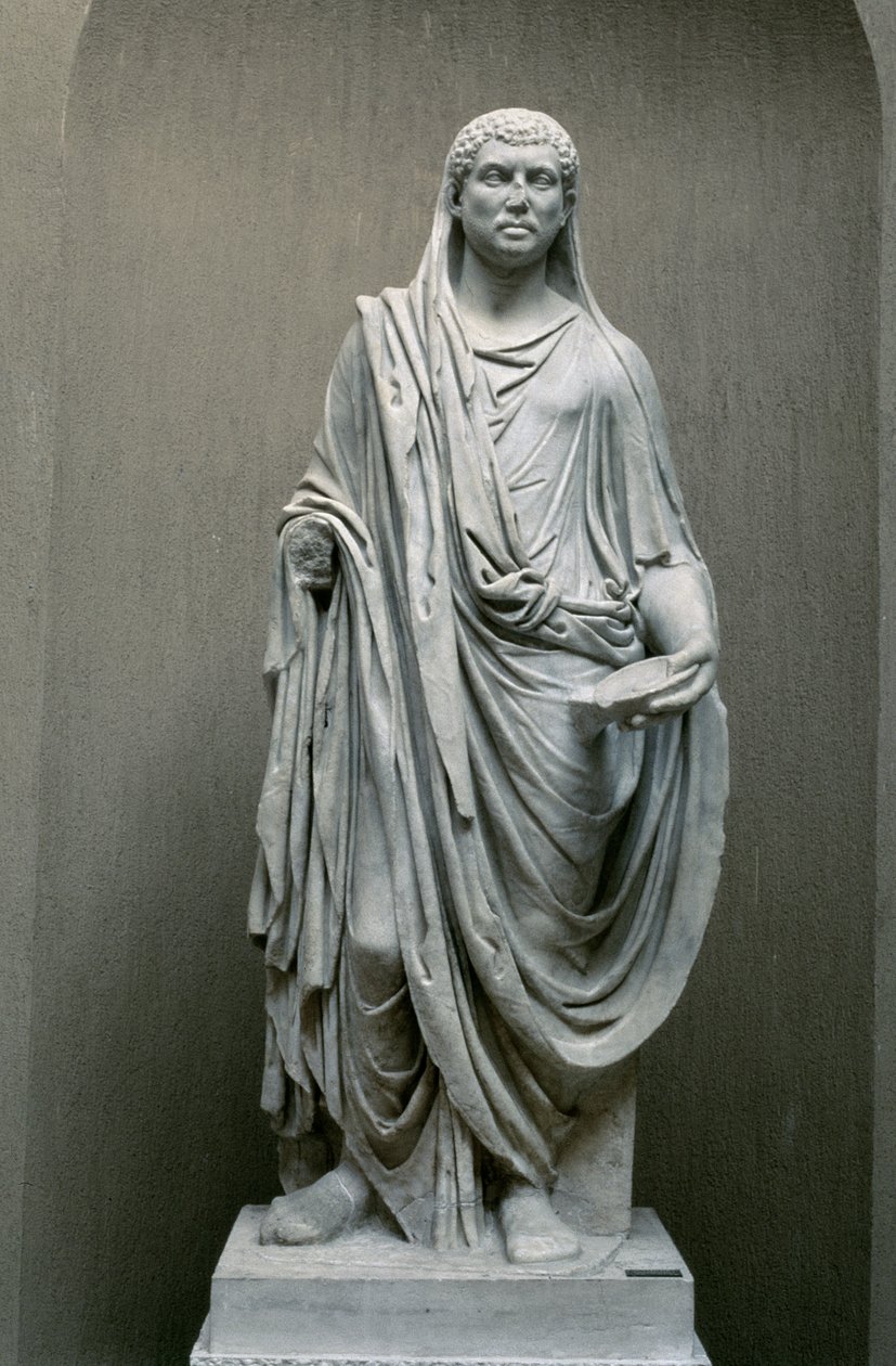 Socha císaře Maxentia (306-312 n. l.) jako Pontifex Maximus (mramor) od Roman