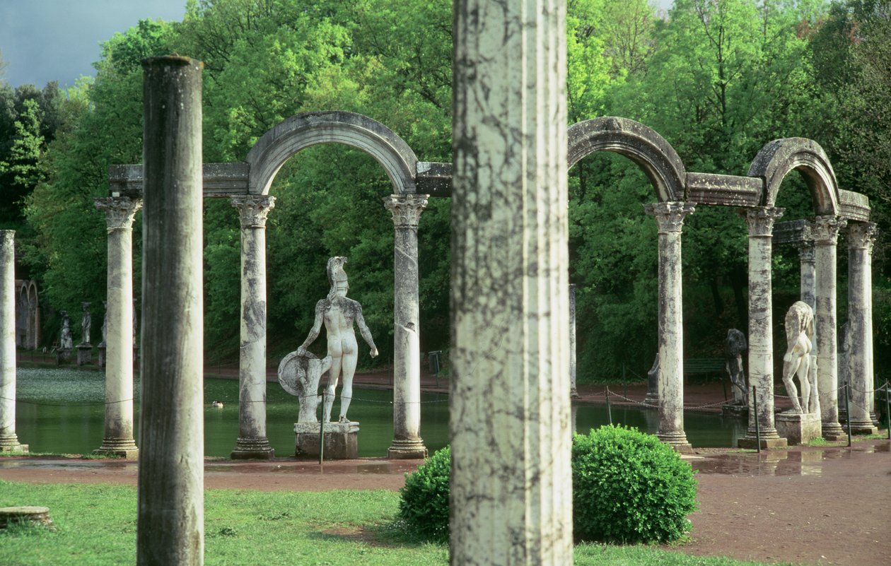 Severní kolonáda kanálu Canopus, při pohledu ze severu, 124 našeho letopočtu od Roman
