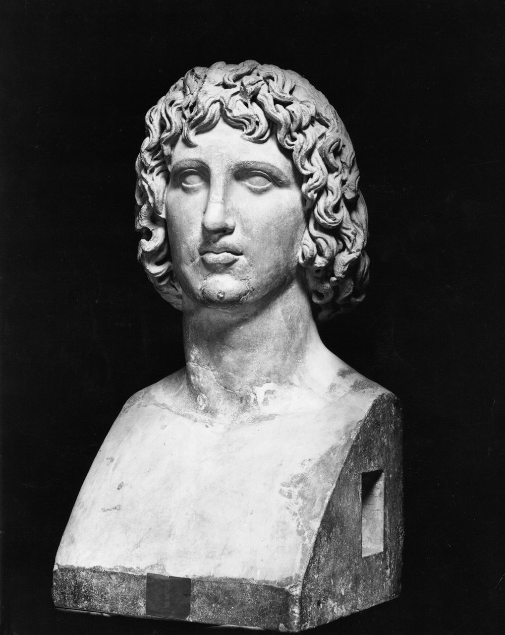 Busta Virgilia (70-19 př.nl) od Roman Roman
