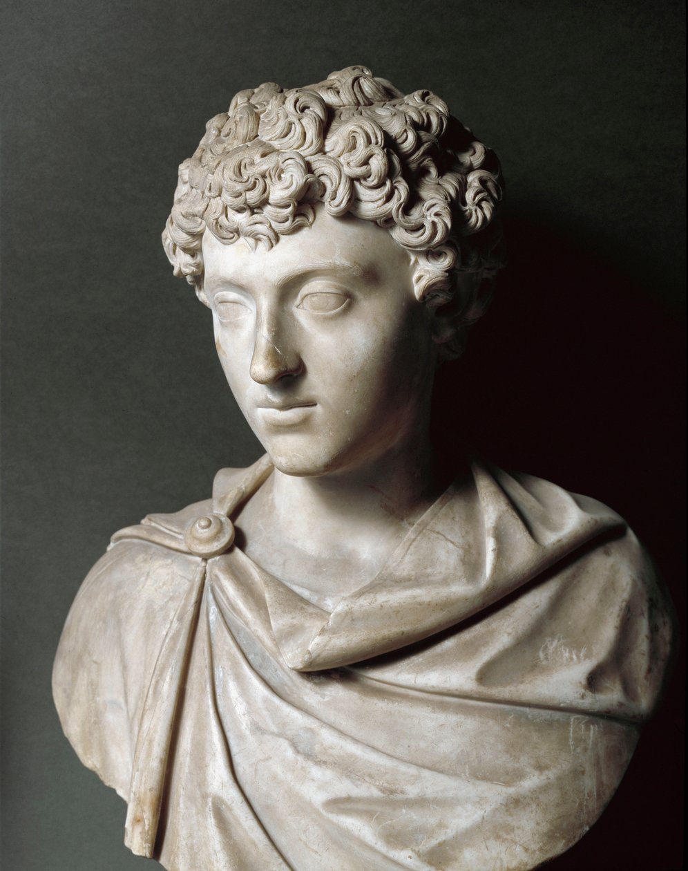 Busta Marca Aurelia, jako malého chlapce, mezi 161-180 (mramorová socha) od Roman