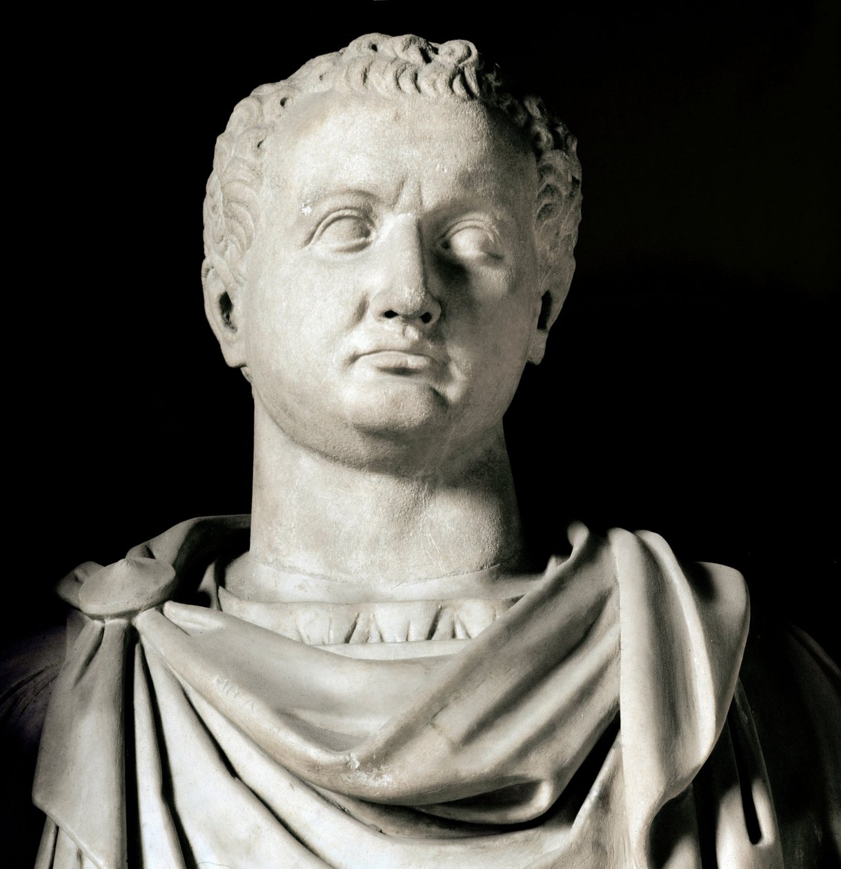 Busta Vespasiana (Titus Flavius Vespasianus) (9-79 n. l.) Římský císař Řím, musei capitolini - Busta císaře Flavia Vespasiana (9-79 n. l.) - Mramorová socha, římská civilizace - Museo Capitolino Řím od Roman