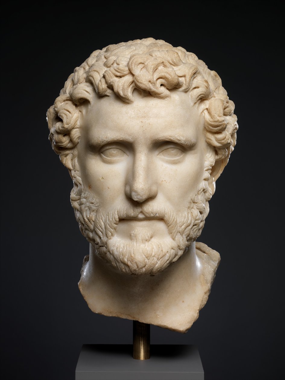 Mramorový portrét císaře Antonina Pia, cca 138–161 n. l. (mramor) od Roman