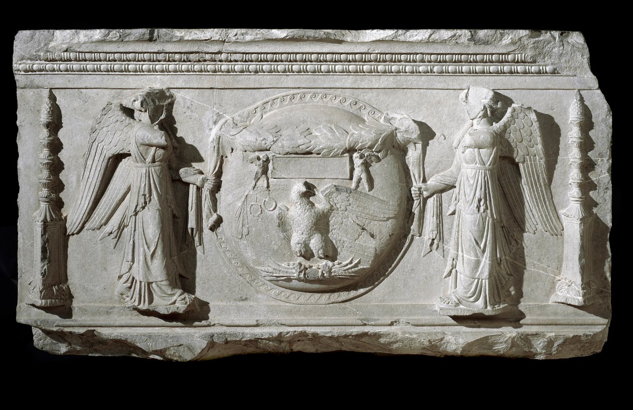 Mramorový reliéfní fragment z náměstí Plaza de la Consolazione v Římě od Roman