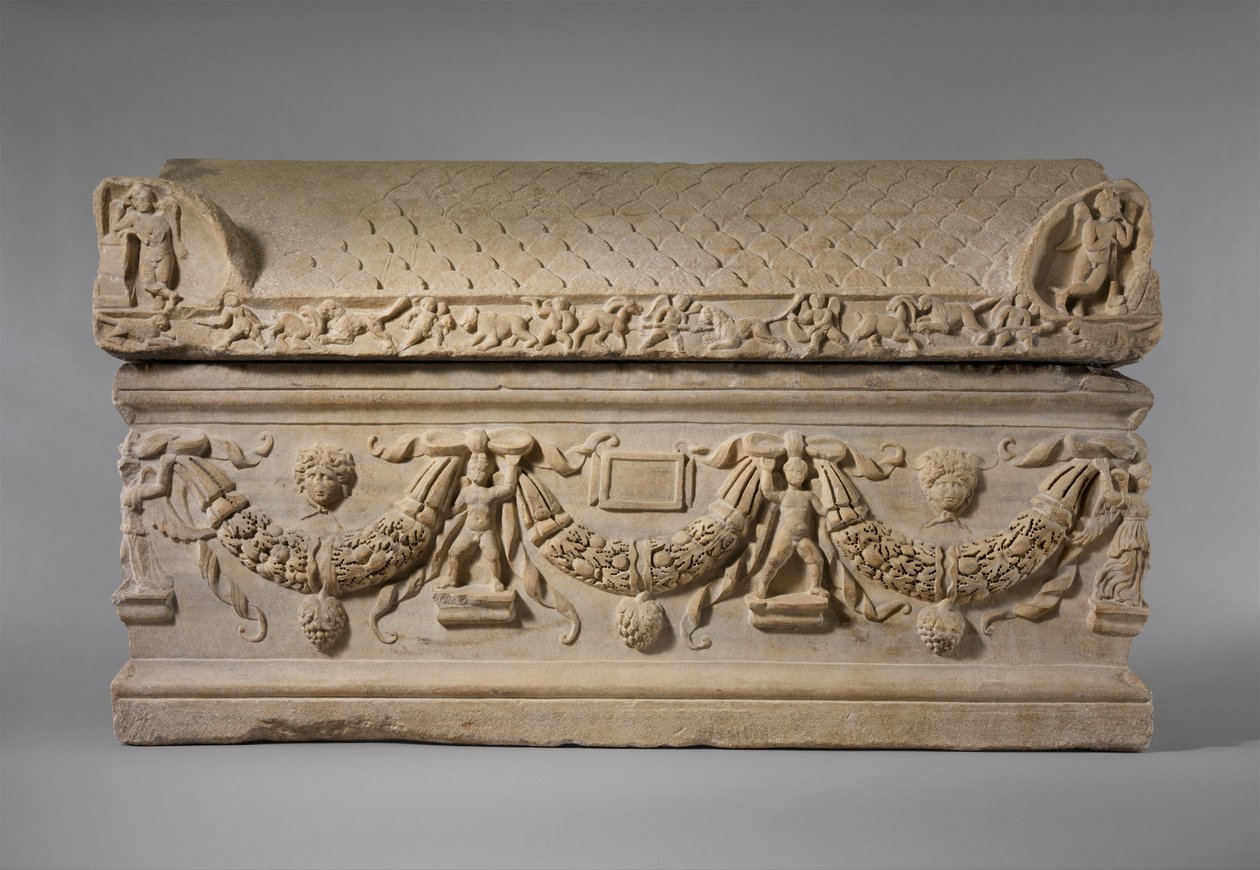 Mramorový sarkofág s girlandami, cca 200–225 n. l. (mramor) od Roman