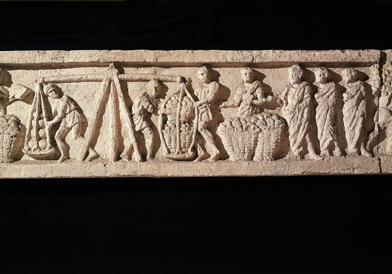 Reliéf zobrazující skládání bochníků do košů a jejich odnášení k vážení. od hrobky Euryaces Baker, Porta Maggiore, Řím, ca. 50-20 př. nl 50-20 od Roman