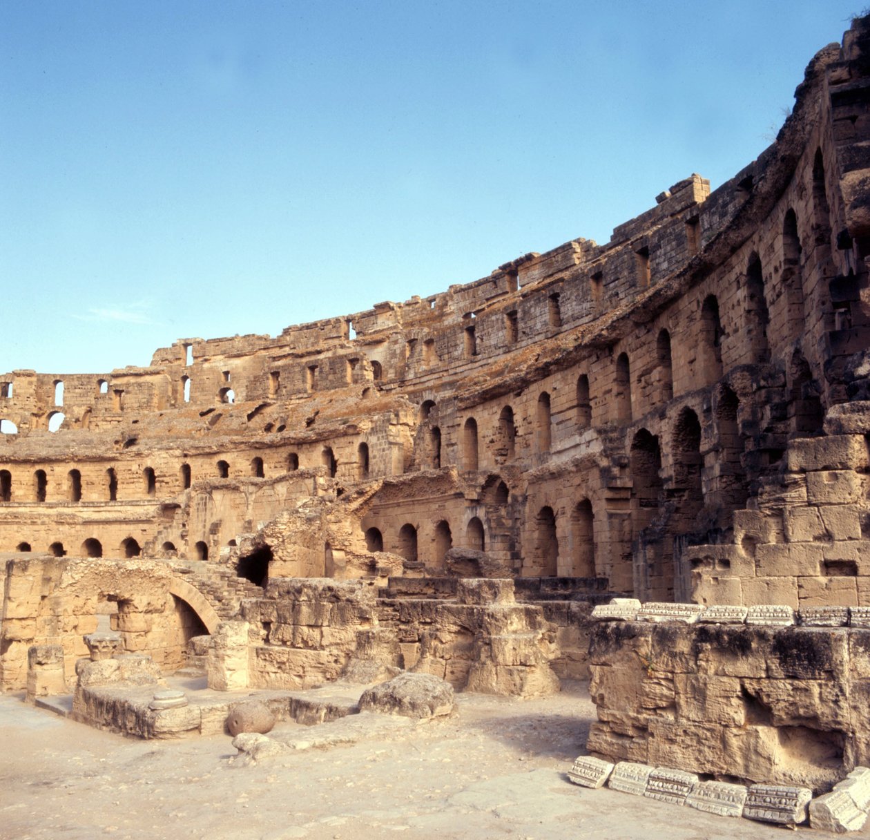 Římské koloseum El-Djem, Tunisko. od Roman
