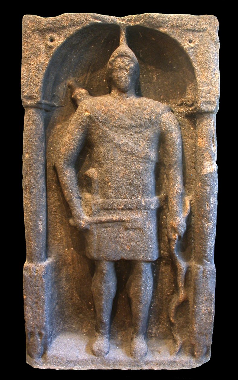 Římský náhrobek zobrazující hamianského (syrského) lučištníka, kolem 125-40 našeho letopočtu od Roman